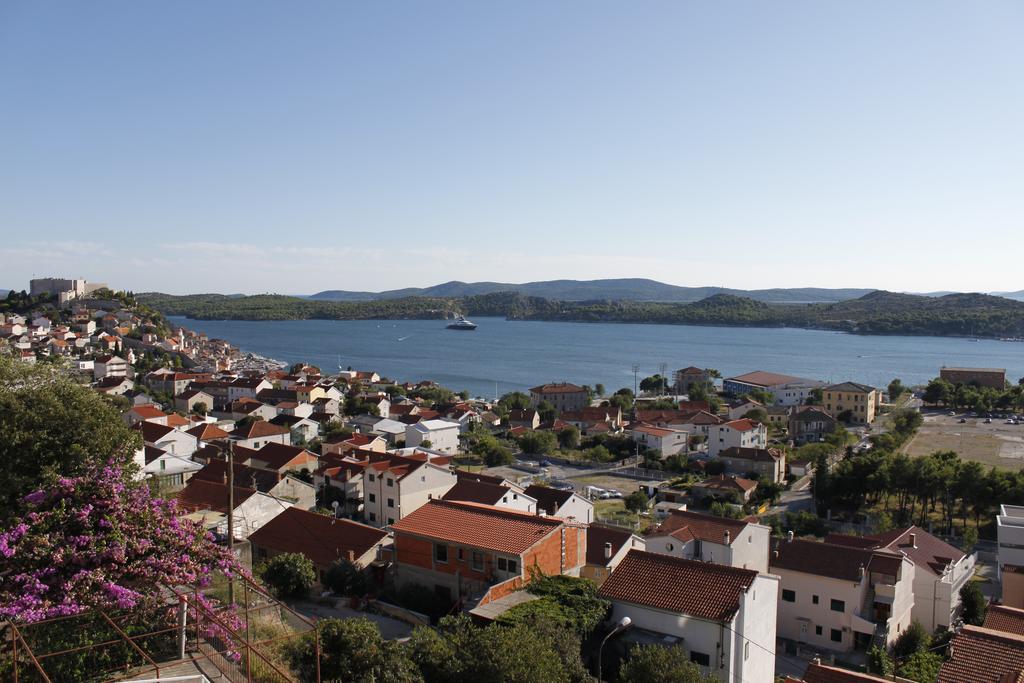 Apartment Heli Szybenik Pokój zdjęcie